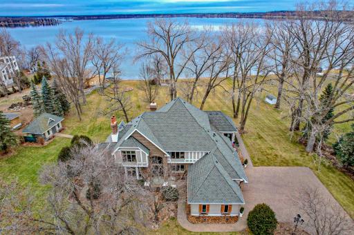 1907 S Le Homme Dieu Drive NE, Alexandria, MN 56308