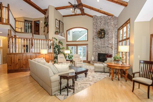 1907 S Le Homme Dieu Drive NE, Alexandria, MN 56308