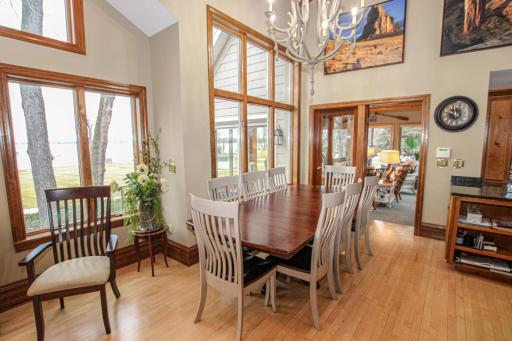 1907 S Le Homme Dieu Drive NE, Alexandria, MN 56308