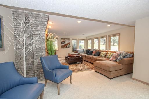 1907 S Le Homme Dieu Drive NE, Alexandria, MN 56308