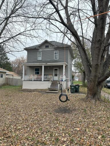 900 5th Street SE, Waseca, MN 56093