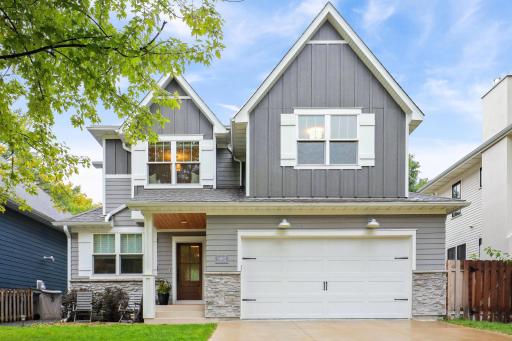 5812 Oaklawn Avenue, Edina, MN 55424