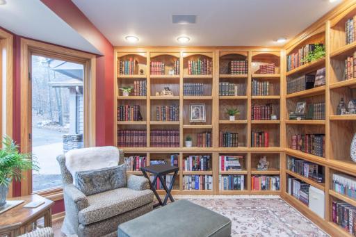 Library & Office with Built-in Book Shelves and Nature Views