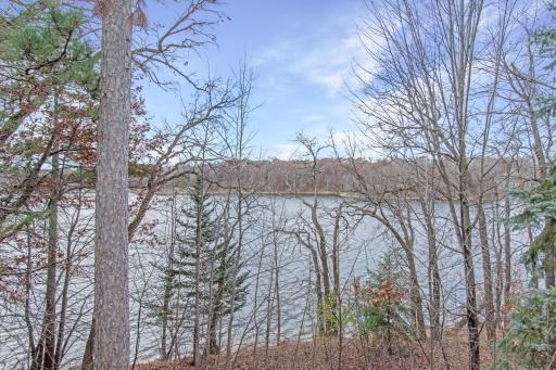 9982 Island Drive, Brainerd, MN 56401