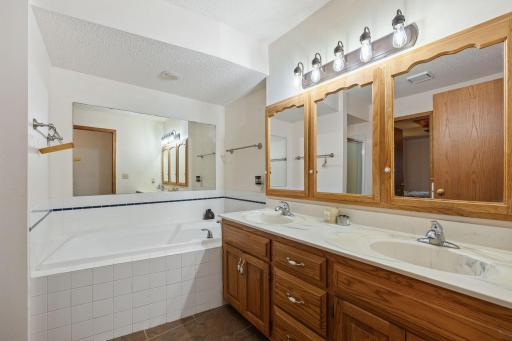 Photo for 24252 Redwing Avenue, New Prague, MN 56071 - Listing #6467894 24252 Redwing Avenue, New Prague, MN 56071