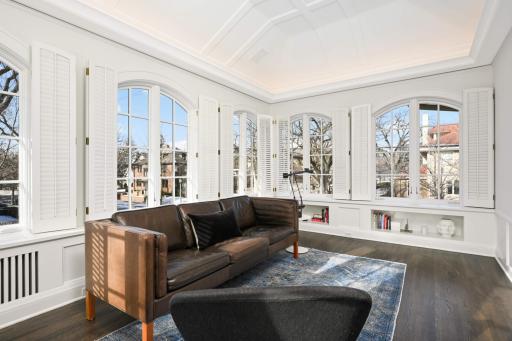 1725 Summit Avenue, Minneapolis, MN 55403