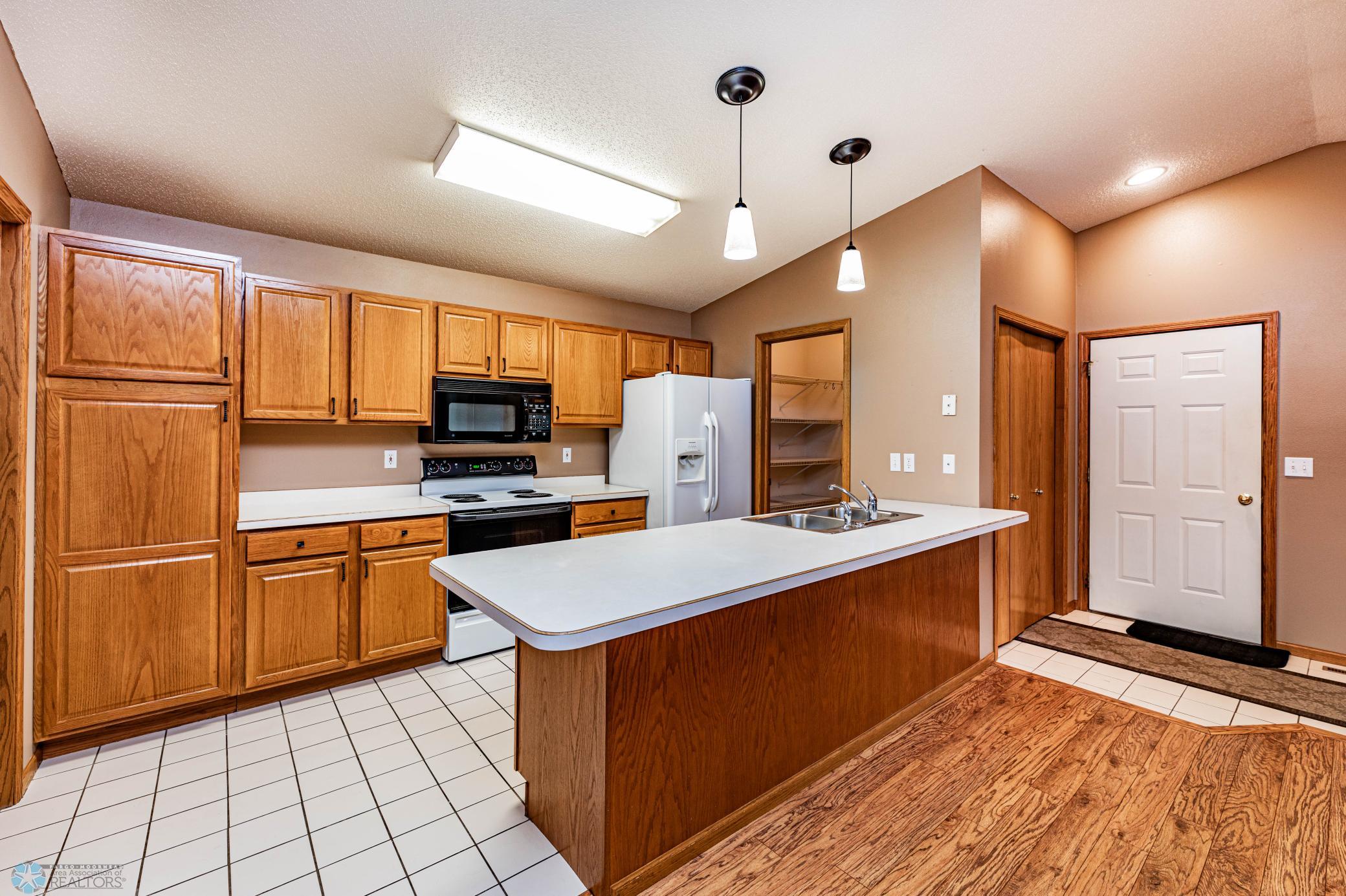 Kitchen/walk in pantry north side