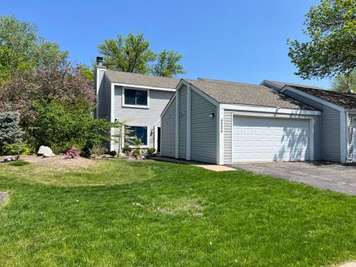 4204 Sylvia Lane S, Shoreview, MN 55126
