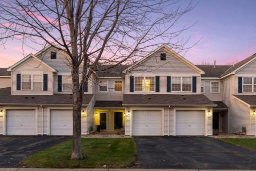 987 Providence Drive, Shakopee, MN 55379