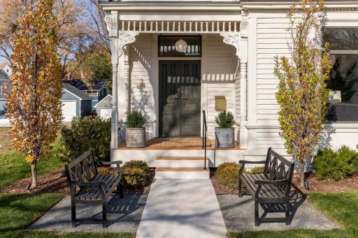 1899 Iglehart Avenue, Saint Paul, MN 55104