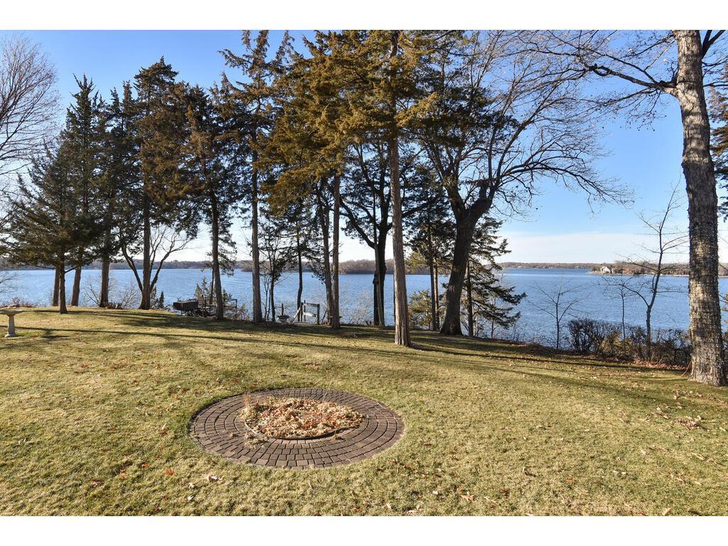 Expansive view of Boy Scout Island and Smithtown Bay.
