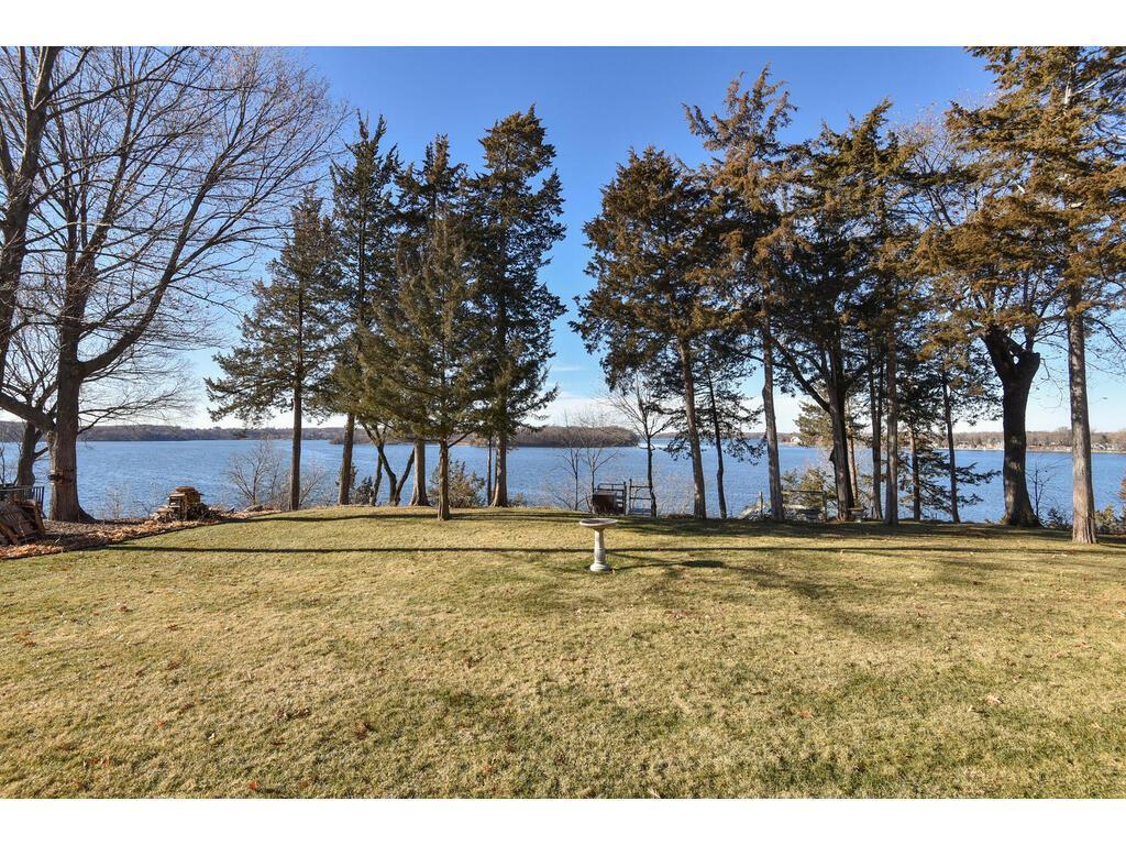 28040 Woodside Rd Shorewood MN 55331 USA-051-028-Woodside Rd ext8-MLS_Size.jpg