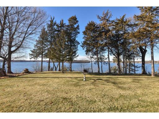 28040 Woodside Rd Shorewood MN 55331 USA-051-028-Woodside Rd ext8-MLS_Size.jpg