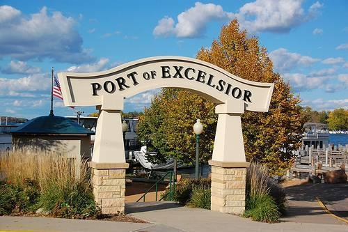 Just minutes to Historic Excelsior too!