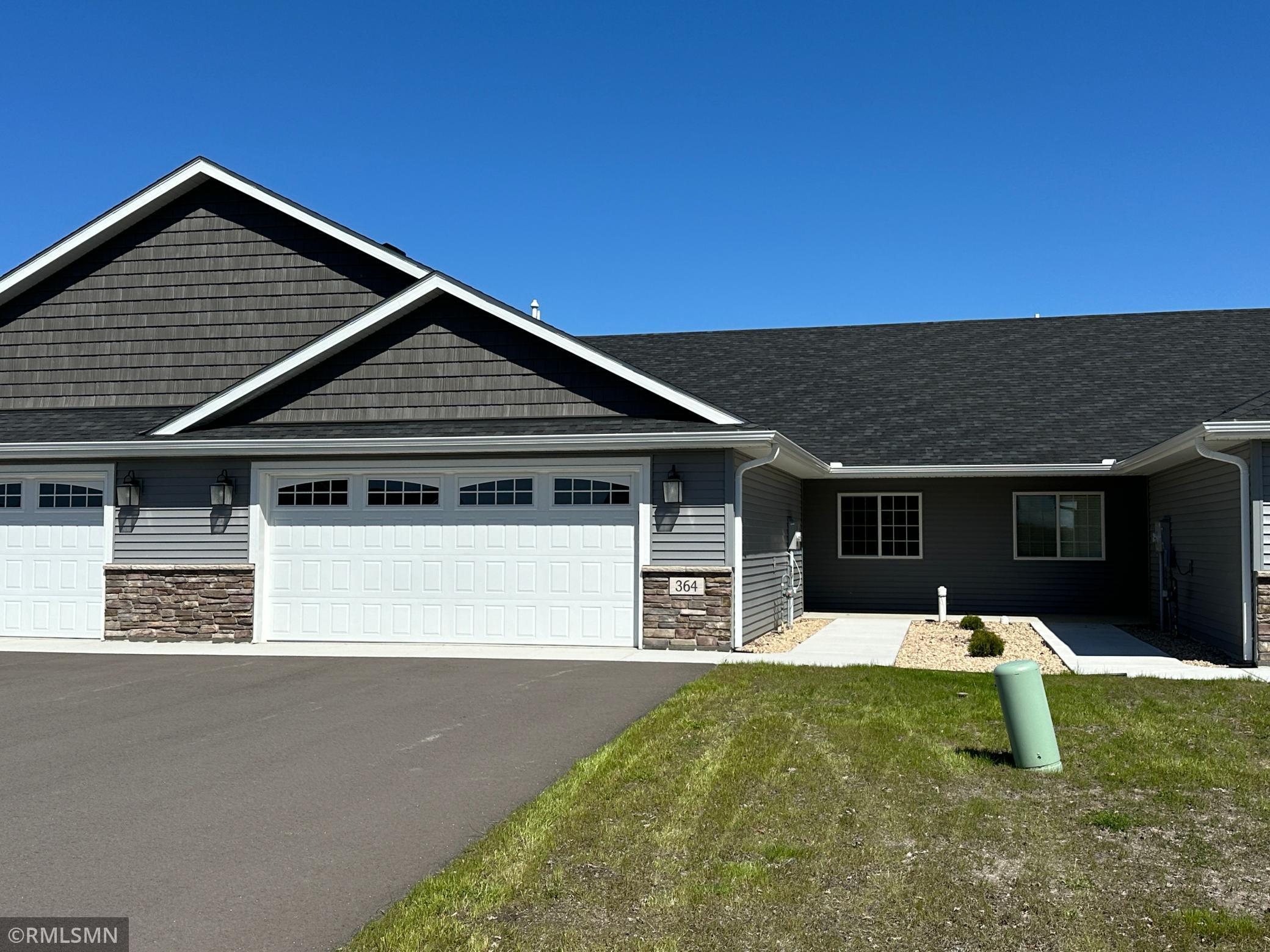 Cedar Landing is Maple Lake's newest development. Care free living on the edge