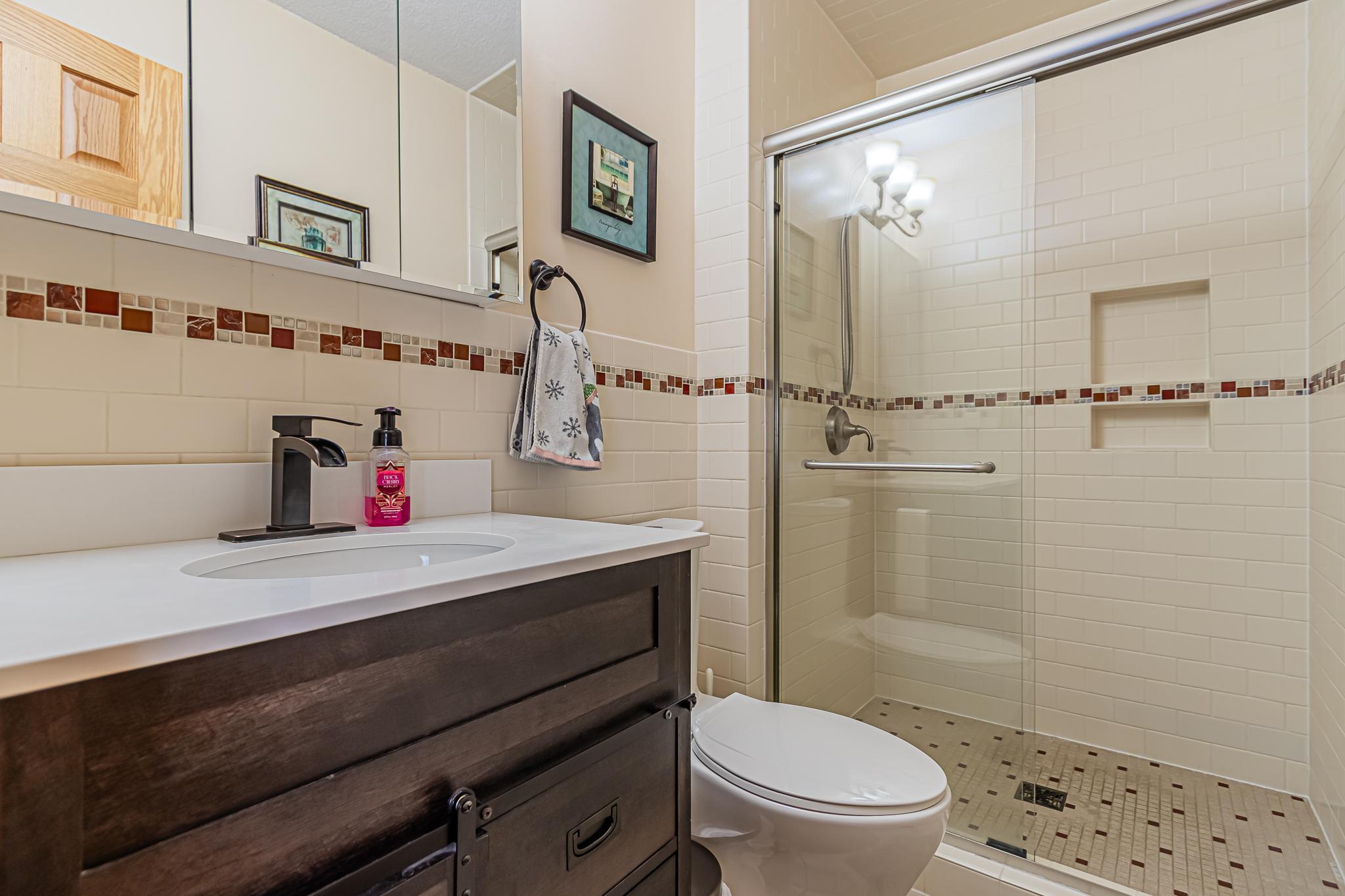 422 Birch Ln, Moorhead, MN 56560-23.jpg