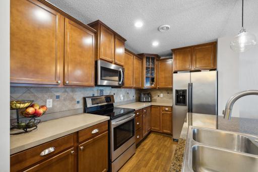 Kitchen - Pic 3 of 3