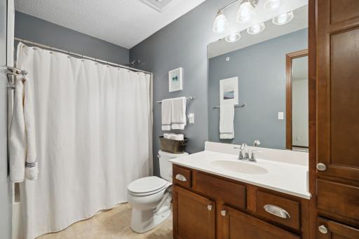 Upper Full Bathroom
