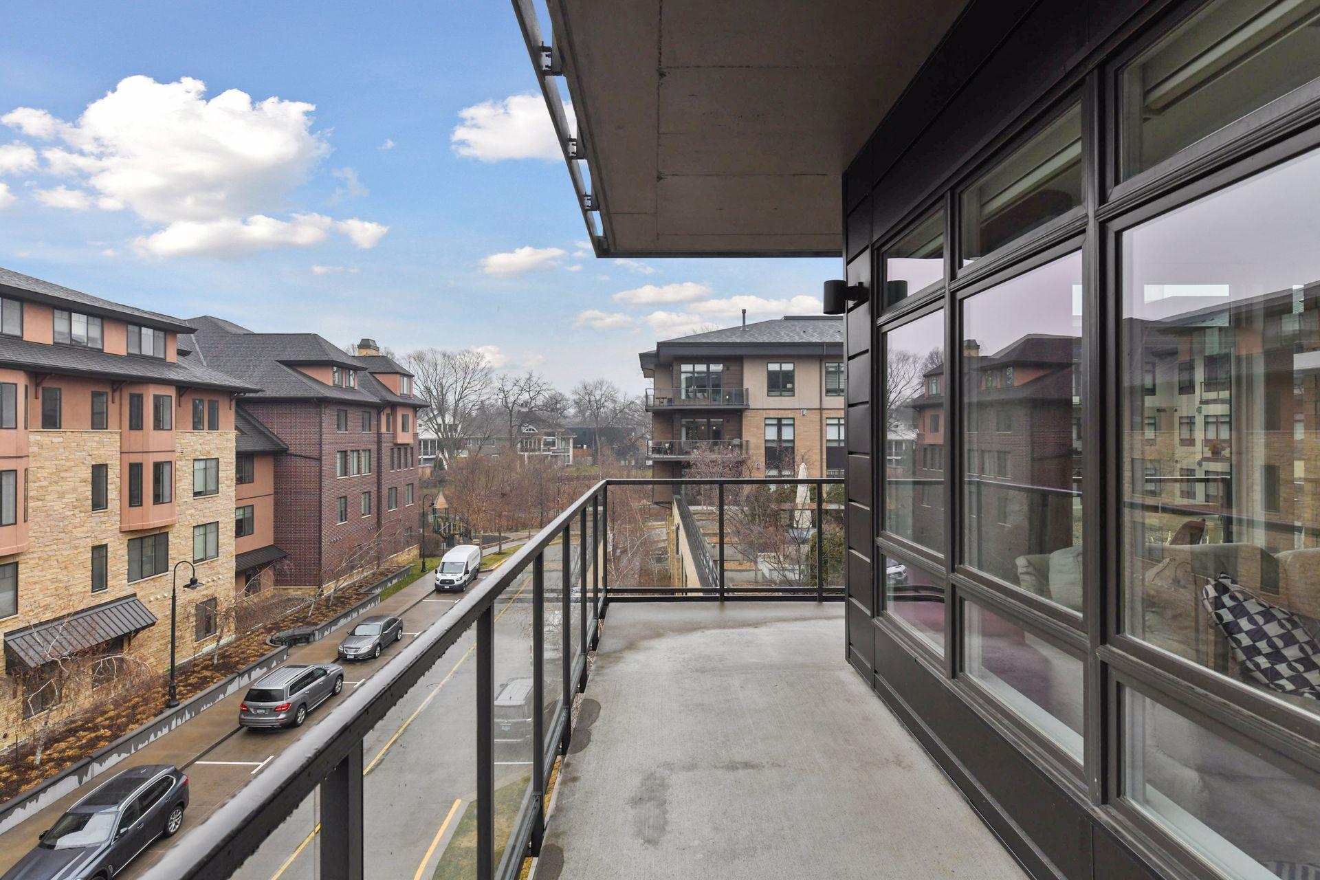 Wrap-around balcony with gas line for grilling