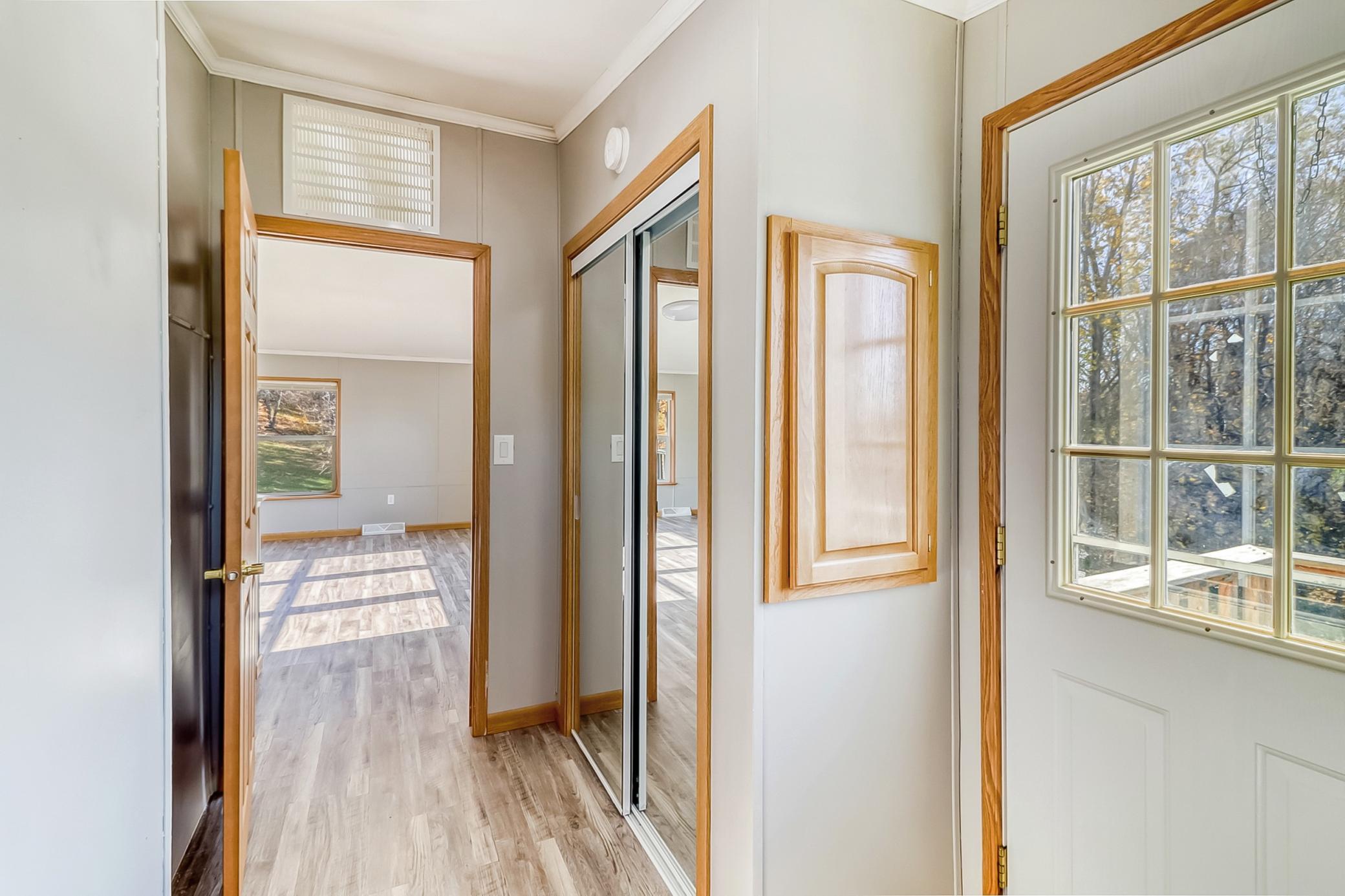 Mudroom1_2.jpg