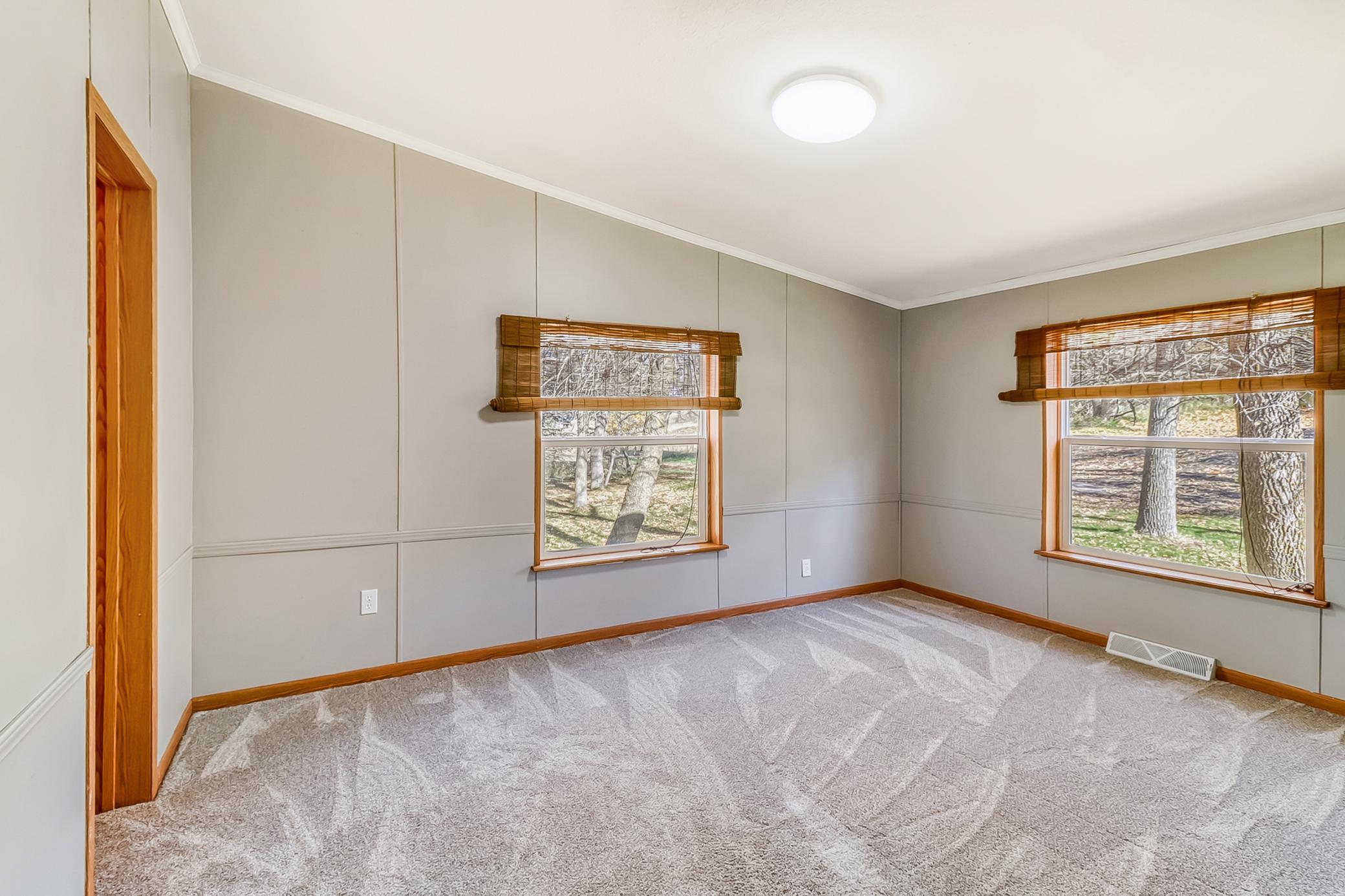 Bedroom2_2.jpg