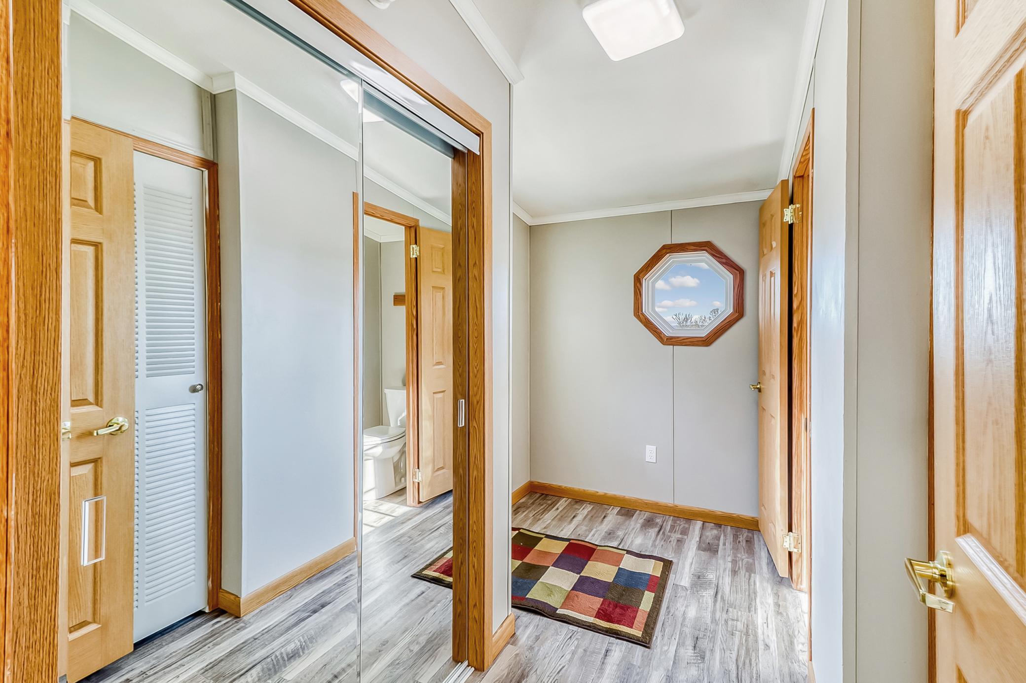 Mudroom1_1.jpg