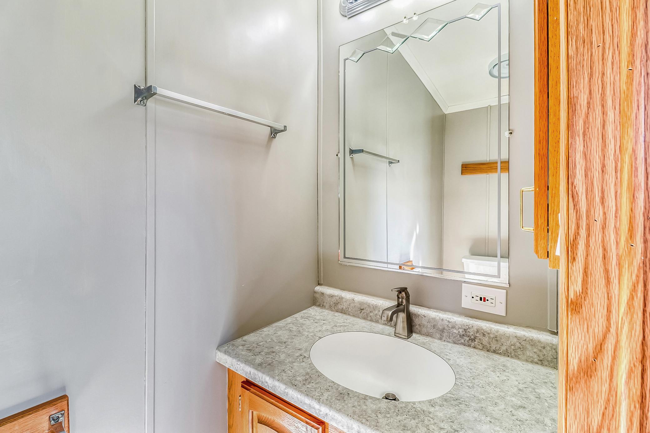 Half-bath.jpg