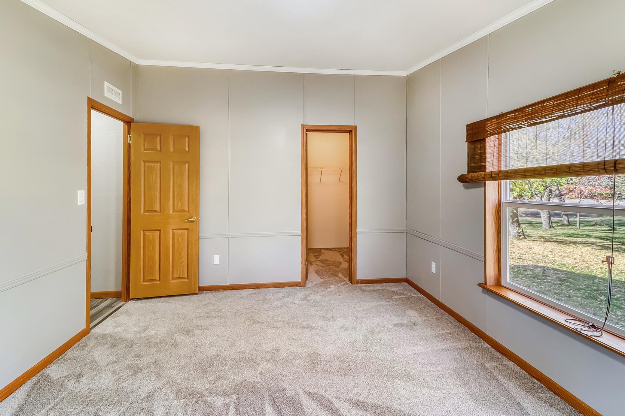 Bedroom2_1.jpg