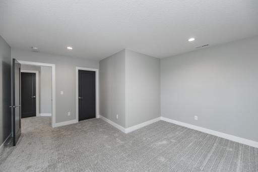 4902 Riley Lane SW, Rochester, MN 55902
