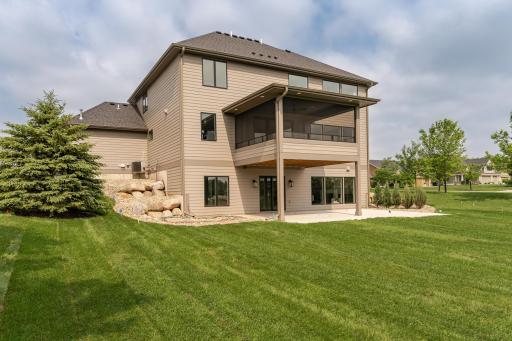 4902 Riley Lane SW, Rochester, MN 55902
