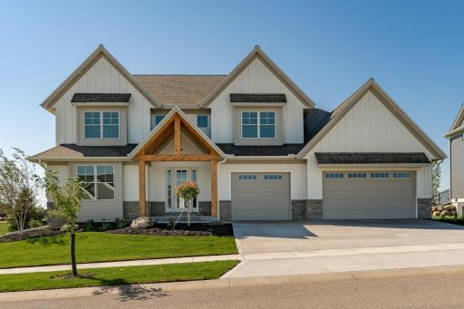 2674 Scenic Point Drive SW, Rochester, MN 55902