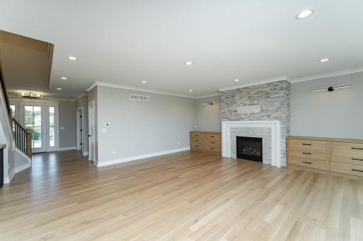 2674 Scenic Point Drive SW, Rochester, MN 55902