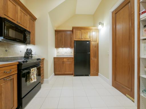 646 E Lake Geneva Road NE, Alexandria, MN 56308