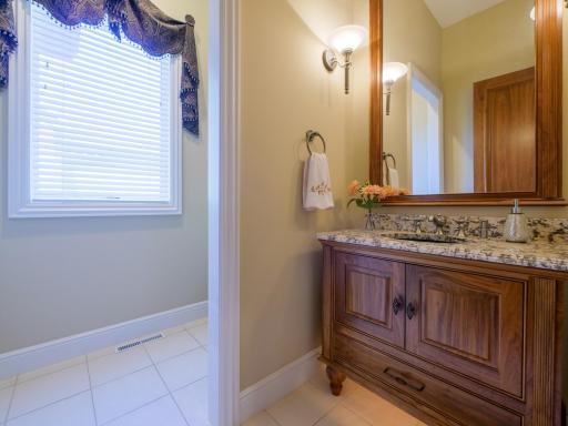 646 E Lake Geneva Road NE, Alexandria, MN 56308
