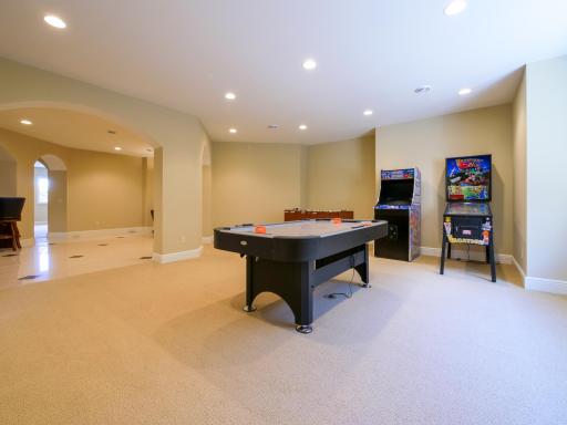 646 E Lake Geneva Road NE, Alexandria, MN 56308