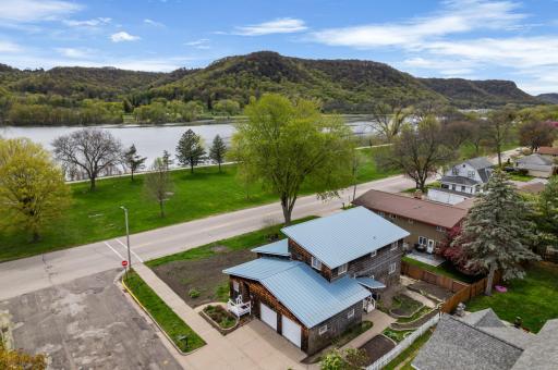 717 Harriet Street, Winona, MN 55987