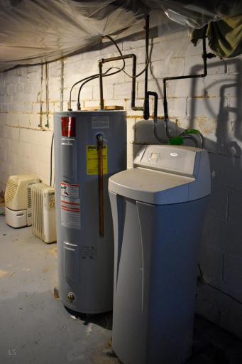 216 N Main St Kiester-37.jpg