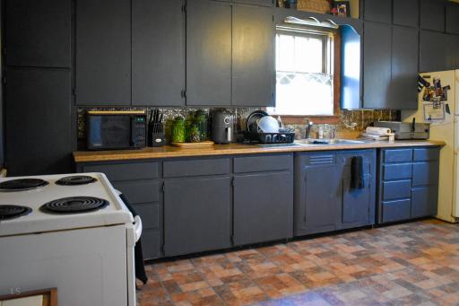 216 N Main St Kiester-16.jpg