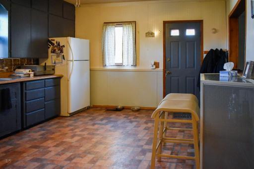 216 N Main St Kiester-17.jpg