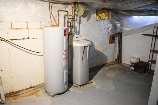 216 N Main St Kiester-29.jpg