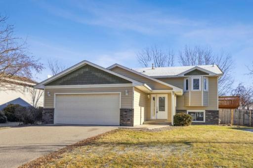 Welcome Home...this home awaits a new owner and can accommodate a quick close!