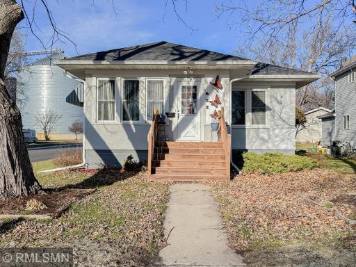622 E Depue Avenue, Olivia, MN 56277