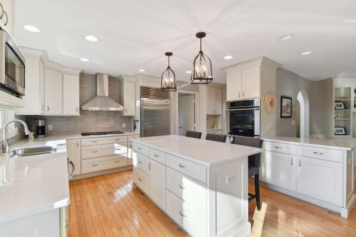6301 Loch Moor Drive, Edina, MN 55439