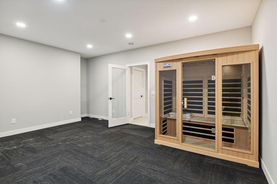 Work out and then relax in the sauna