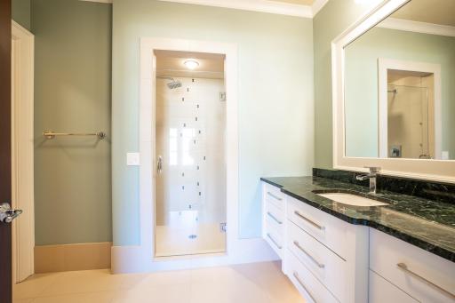 5200 France Avenue S, 32, Edina, MN 55410