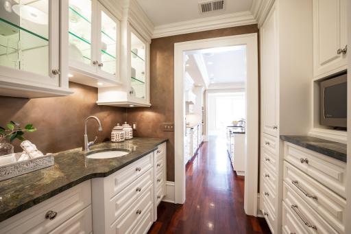 5200 France Avenue S, 32, Edina, MN 55410