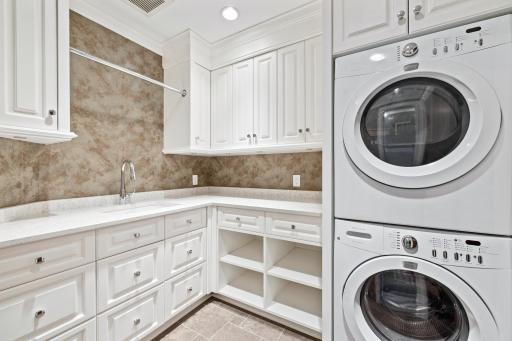 5200 France Avenue S, 32, Edina, MN 55410