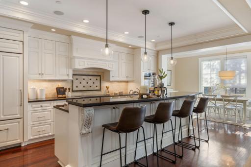 5200 France Avenue S, 32, Edina, MN 55410
