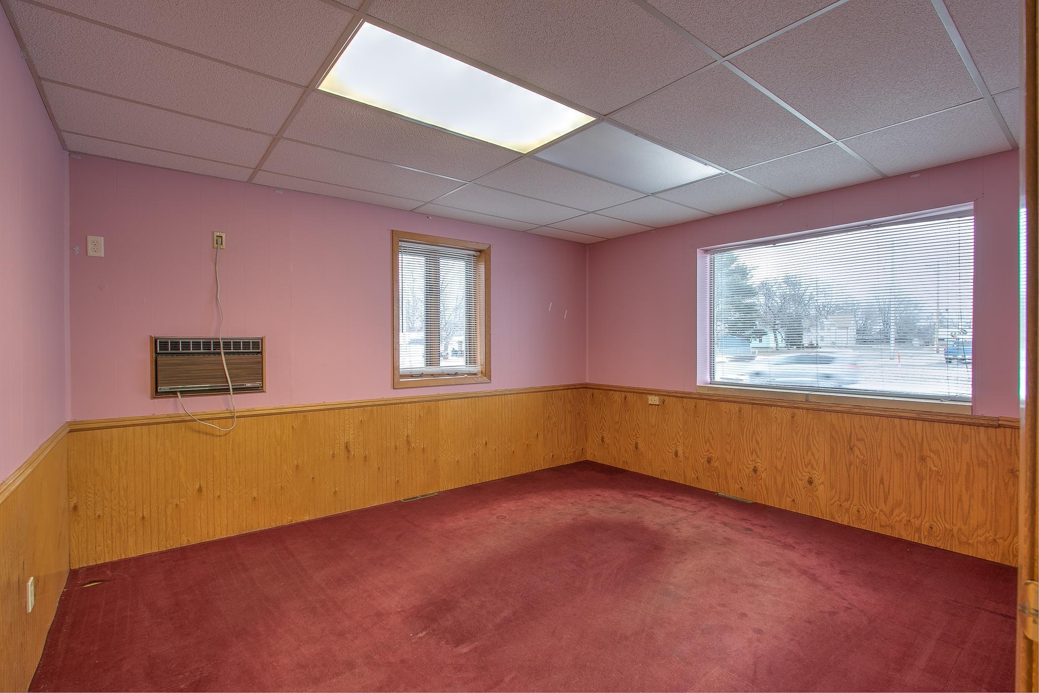 Office 1