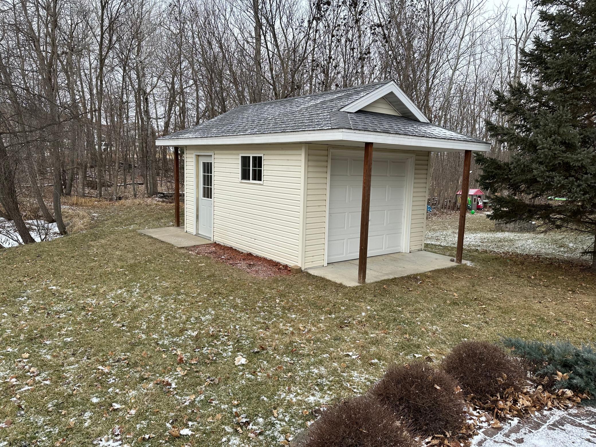 Shed 2.jpg